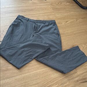 Uniqlo Gray Dress Pants with Flat-Front Style and Full-Length Fit